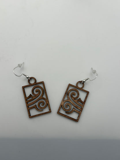 Wind element earrings